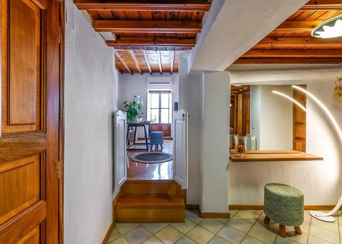 Floral With Marvelous View To Mykonos Town