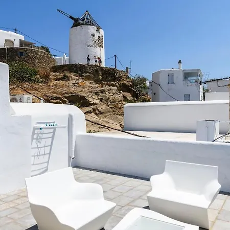 Floral With Marvelous View To Mykonos Town